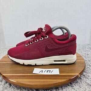 Nike Womens 8 Air Max Zero Noble Red Casual Lifestyle Daily Sneaker 857661-604